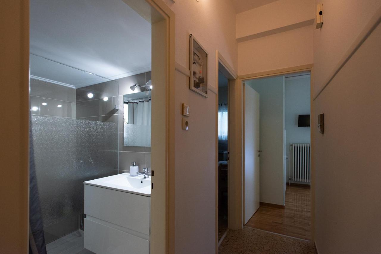 Blue Ark Athenian Nest Apartment Bagian luar foto
