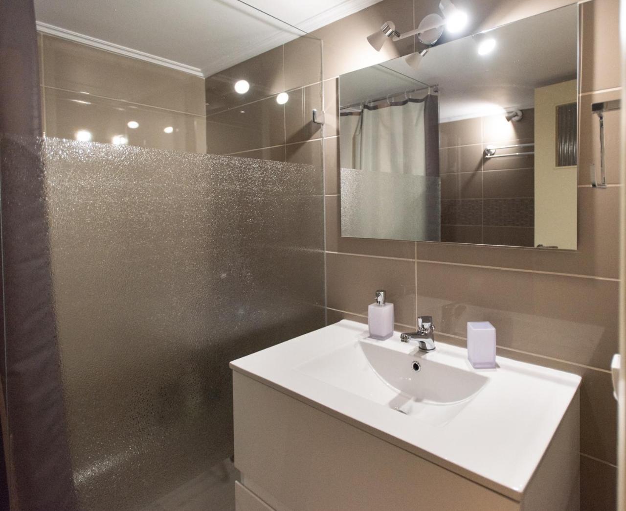 Blue Ark Athenian Nest Apartment Bagian luar foto